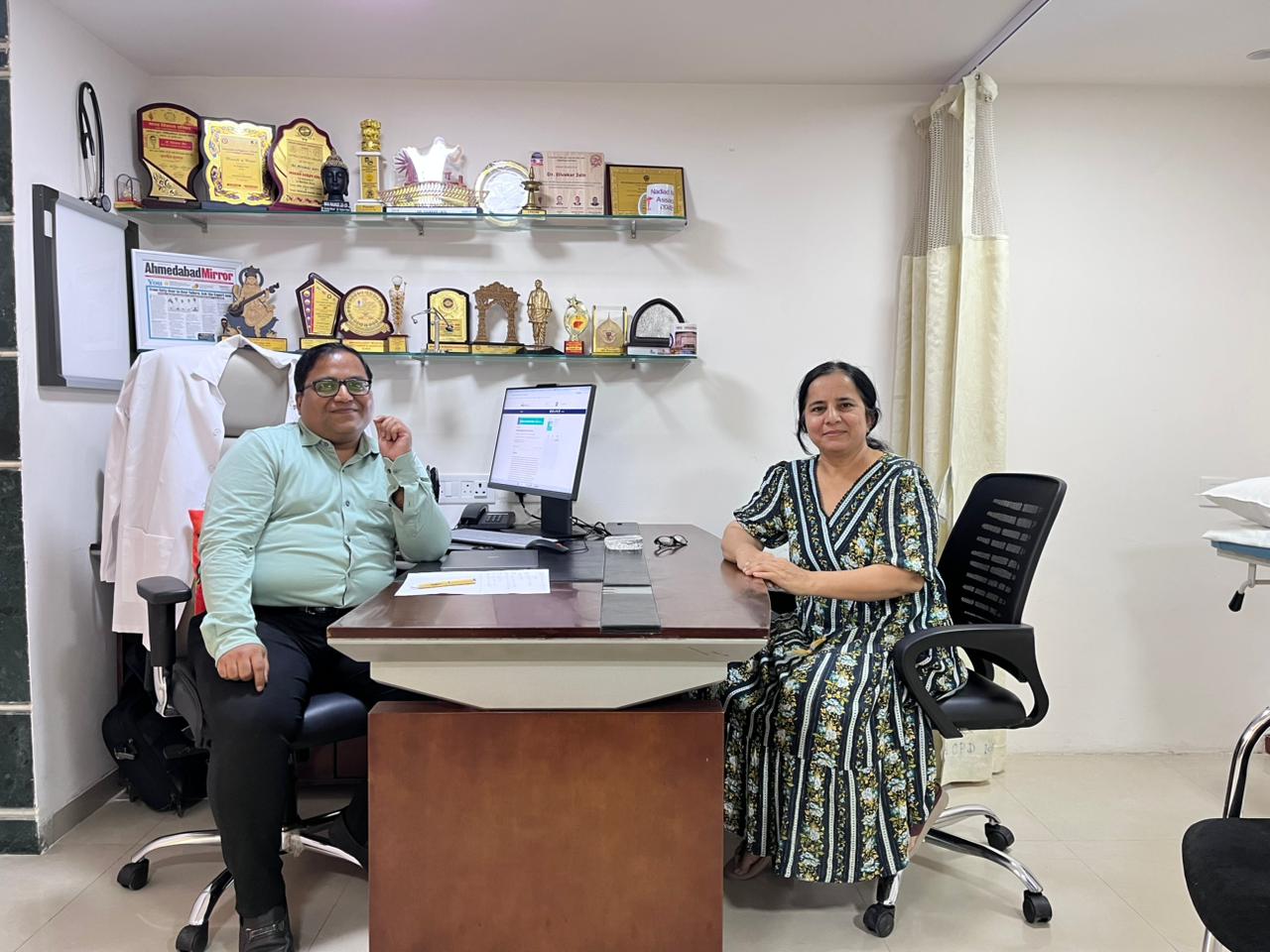 DeepBuzz Digital Marketing meeting with Dr. Divakar Jain, Liver Transplant Specialist in Ahmedabad